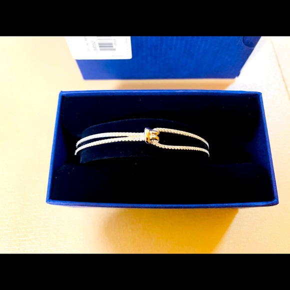 ❌SOLD❌Swarovski Bangle - Picture 1 of 4